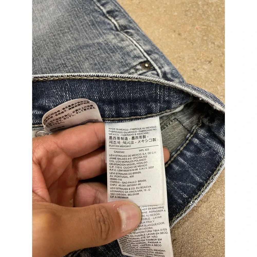 Levis 511 Jeans Mens 32x34 Blue Denim Slim Fit Straight Leg 5-Pocket‎ Zip Fly